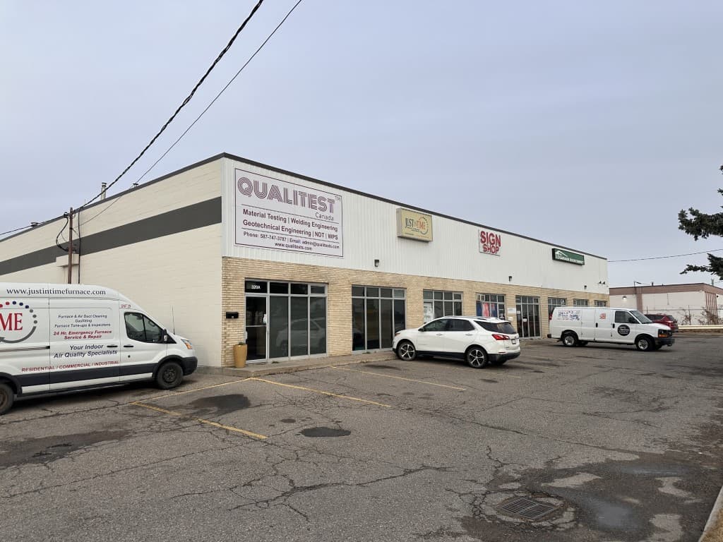 2,069 Sq. Ft. Warehouse/Office