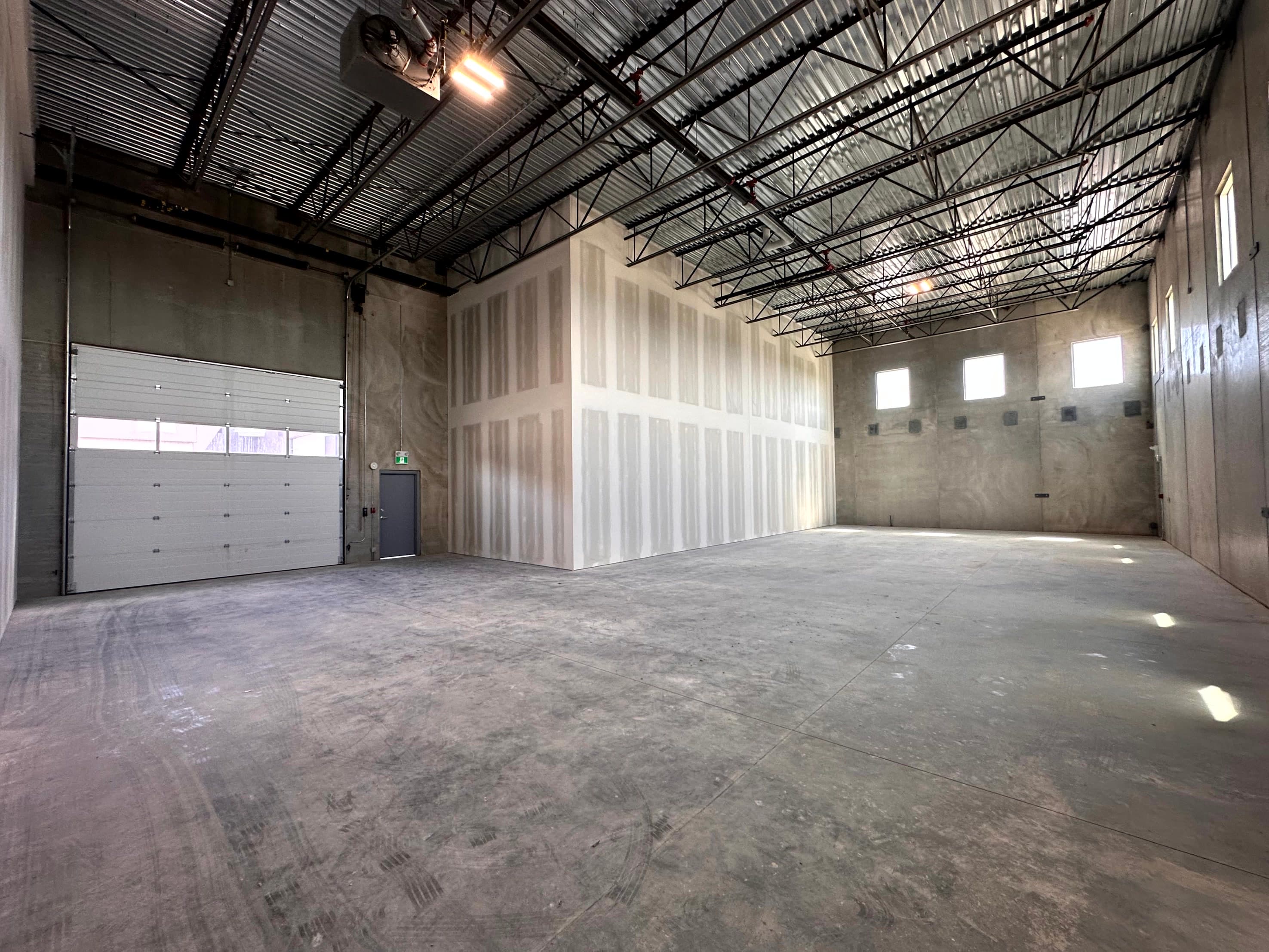 Unit 149 | Luxury 'Tungsten' Garage Condo at Element 42